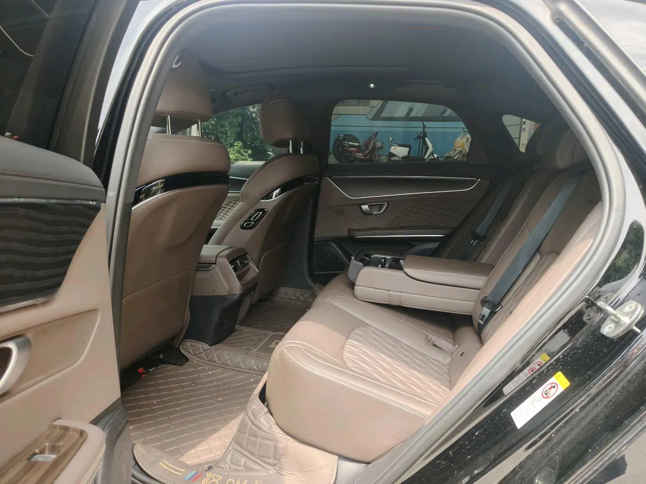 BYD 2023 Han DM-i 1.5T stepless champion version 121KM noble automatic gear 12