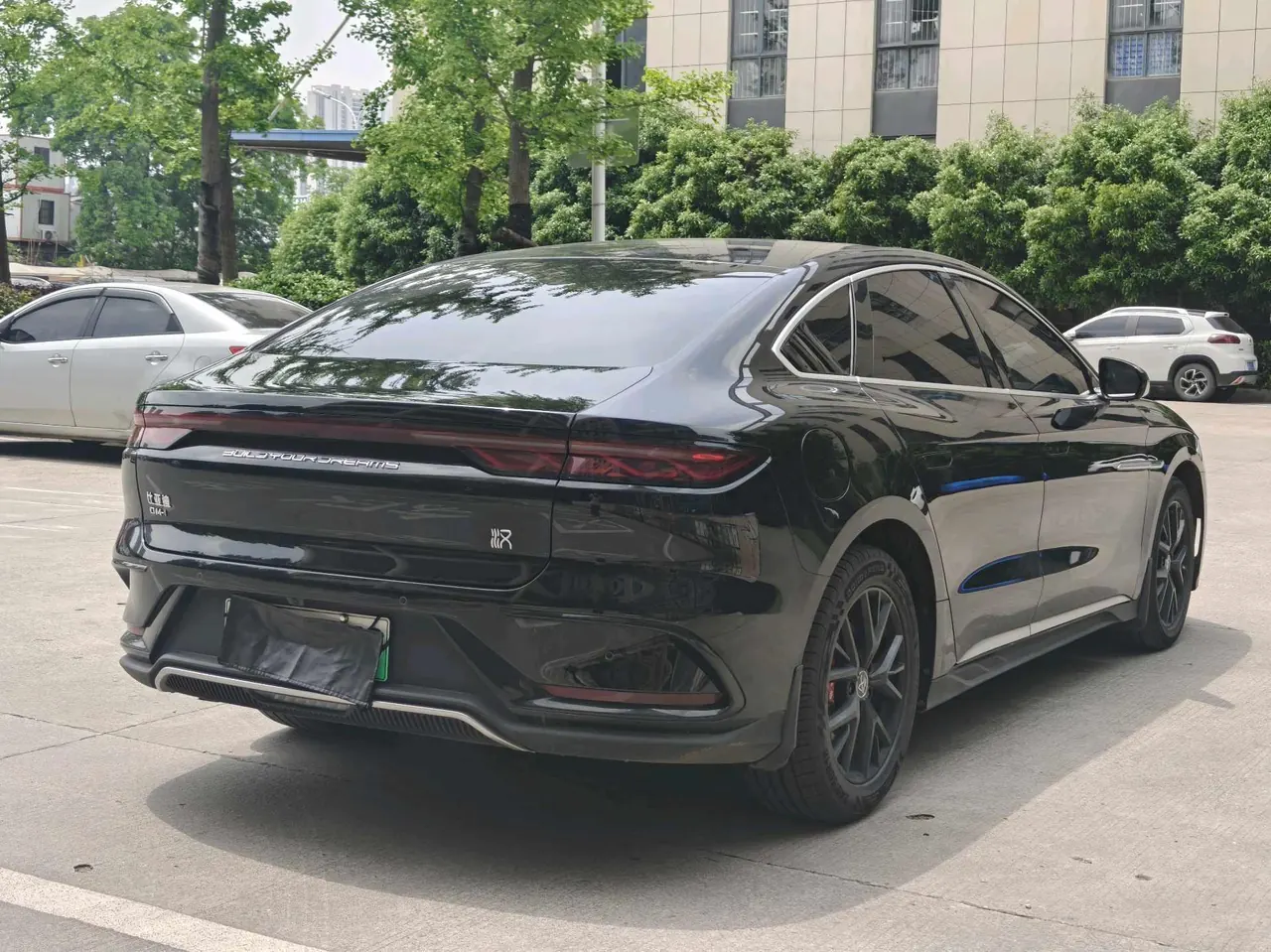 BYD 2023 Han DM-i 1.5T stepless champion version 121KM noble automatic gear 9