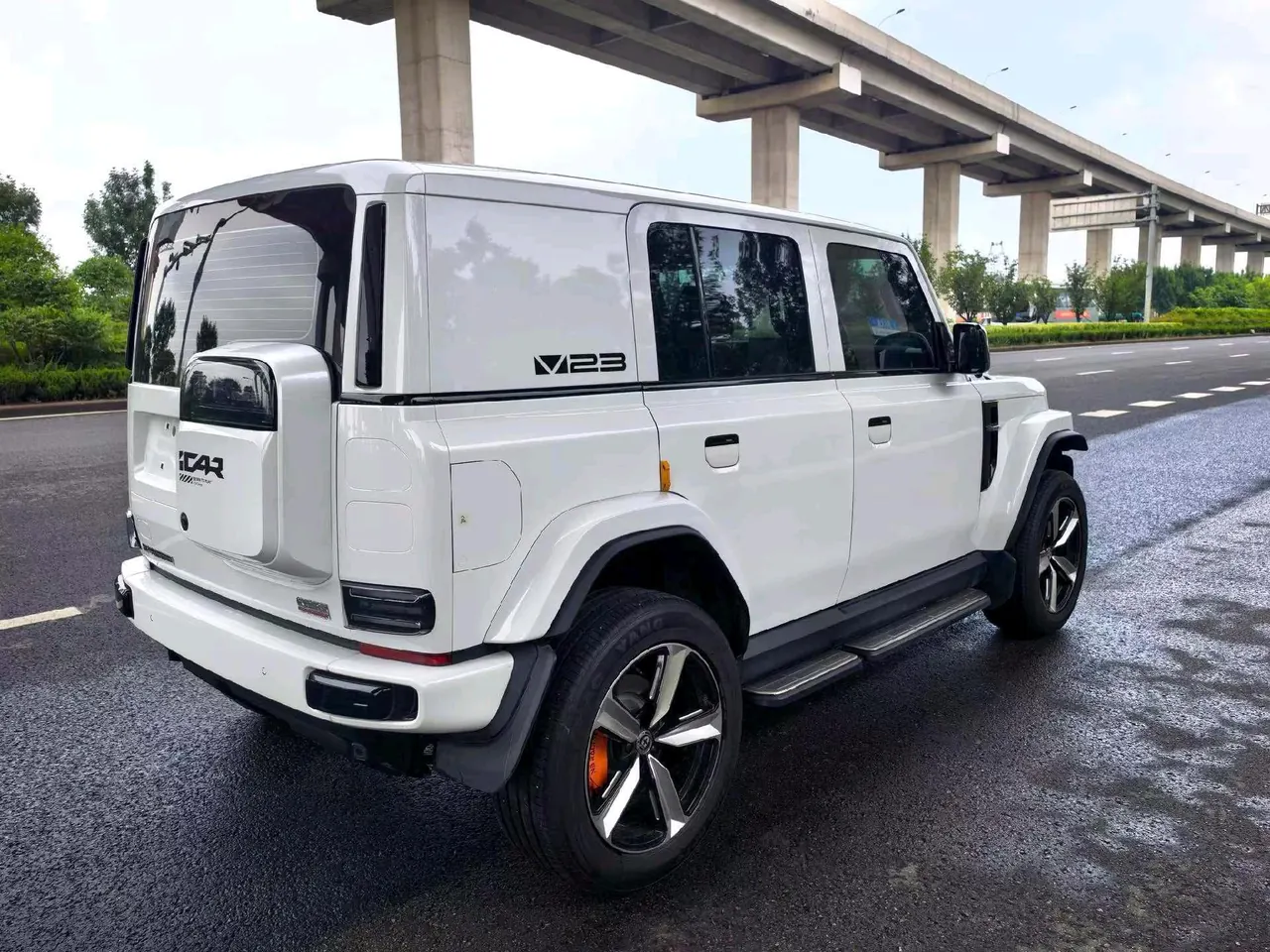 ICAR 2025 iCAR V 23 401 Two-Drive Advanced Edition Automatic Gear 7
