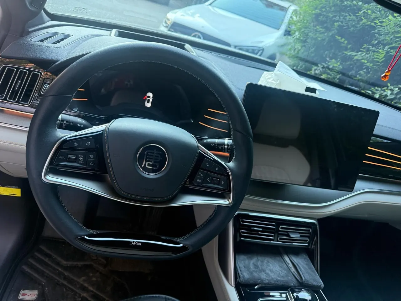 BYD Tang New Energy 2022 Tang DM-p 1.5T Stepless 215KM Four-wheel Drive Flagship Automatic Gear 3