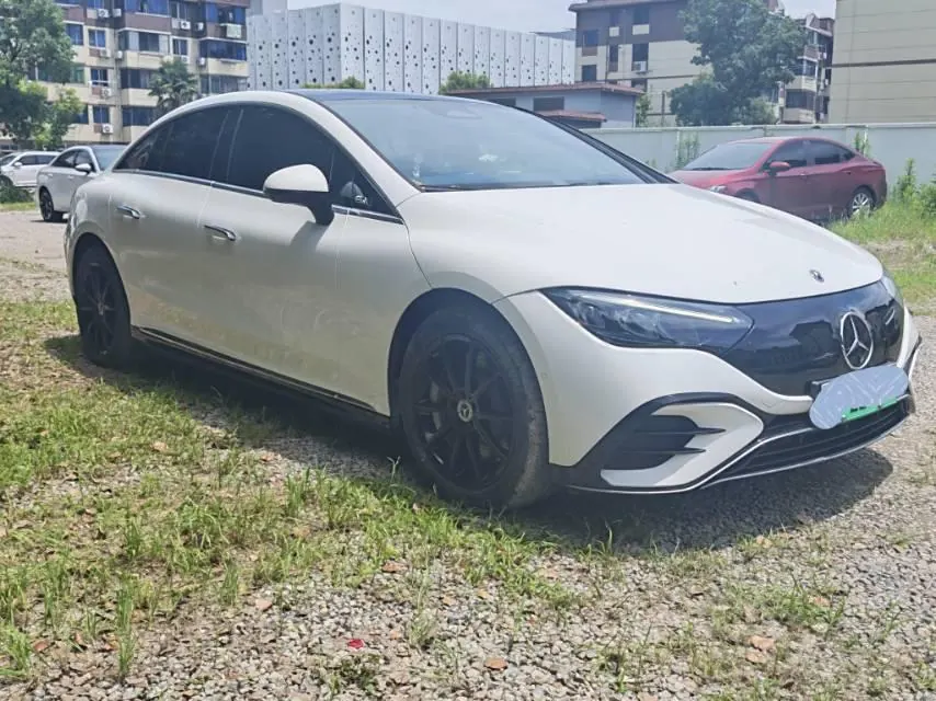 Mercedes Benz 2022 EQE 350 EQE 350 Pioneer Edition Automatic 3