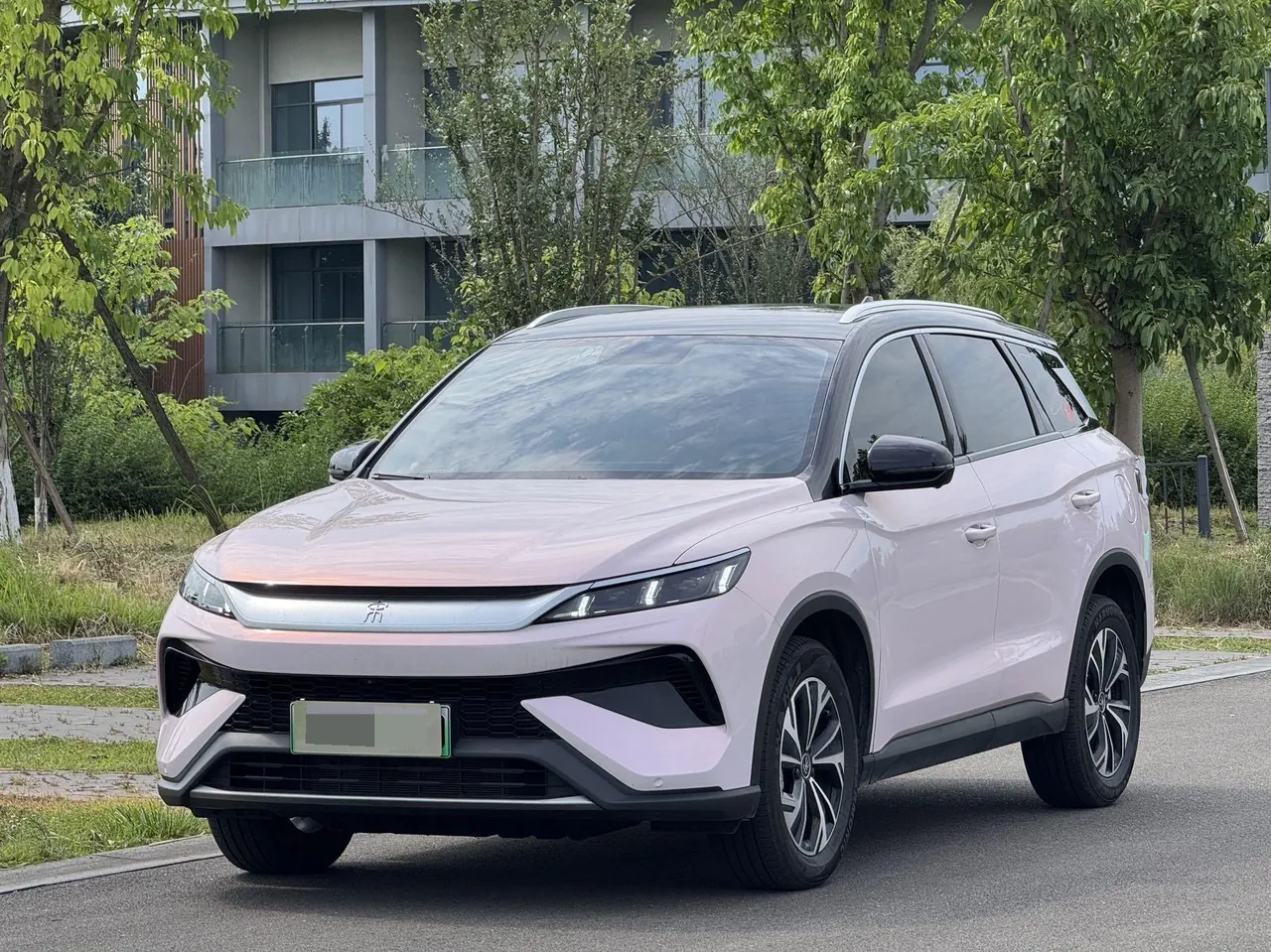 Open image lightbox: BYD Song Pro New Energy 2025 Song Pro DM-i 1.5 Stepless 75KM Leading Automatic Gear