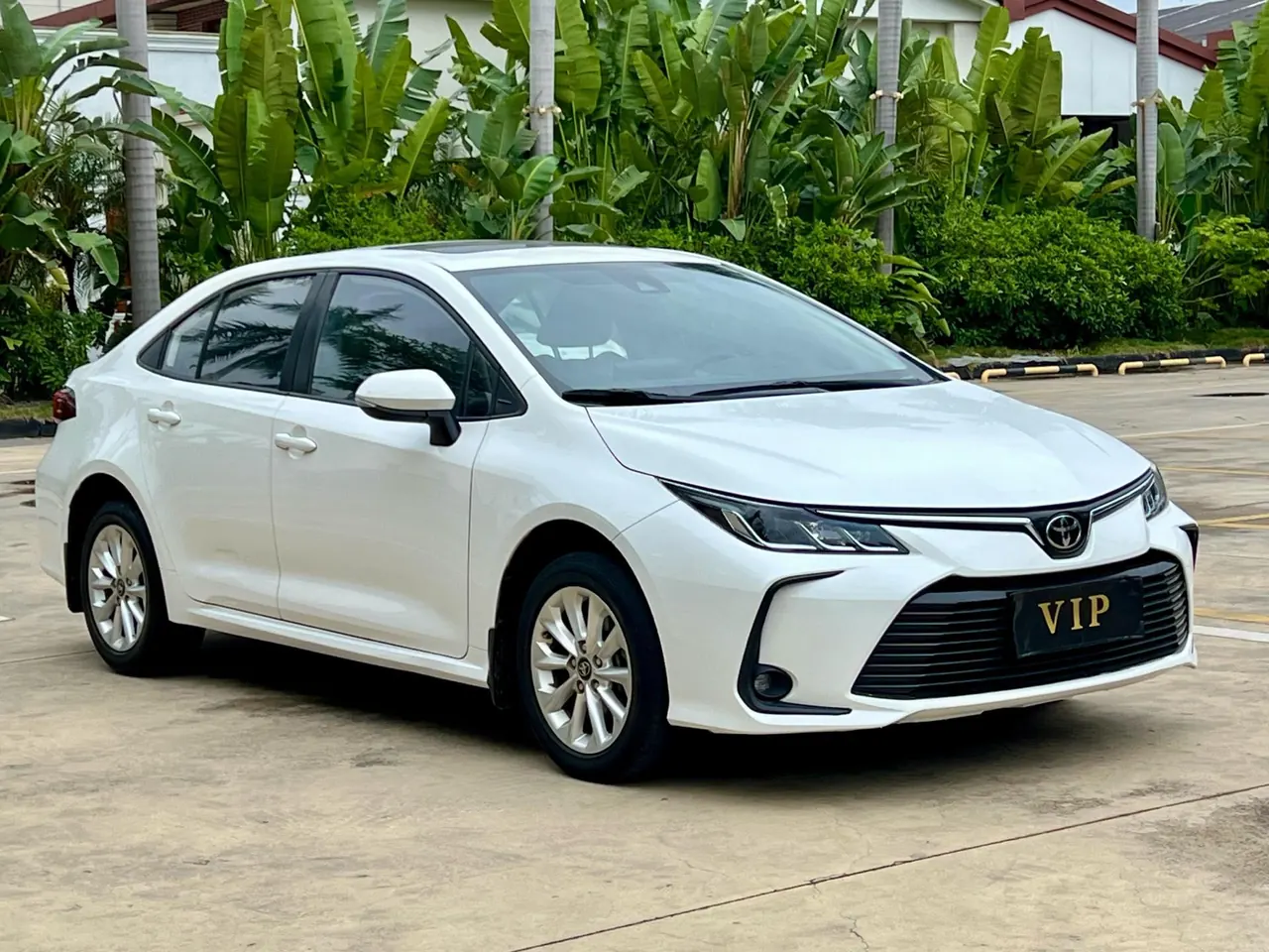 Toyota 2022 corolla 1.2T stepless pioneer PLUS version automatic gear 3