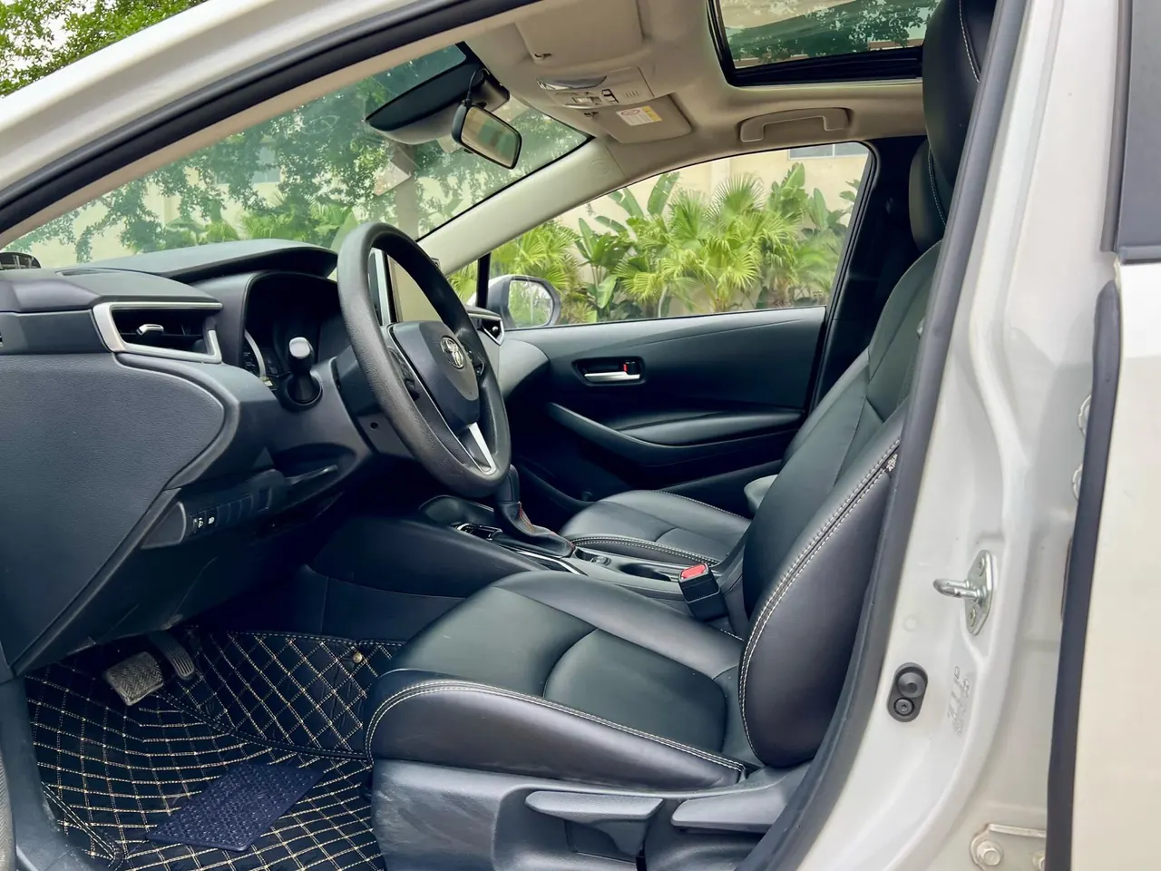 Toyota 2022 corolla 1.2T stepless pioneer PLUS version automatic gear 9
