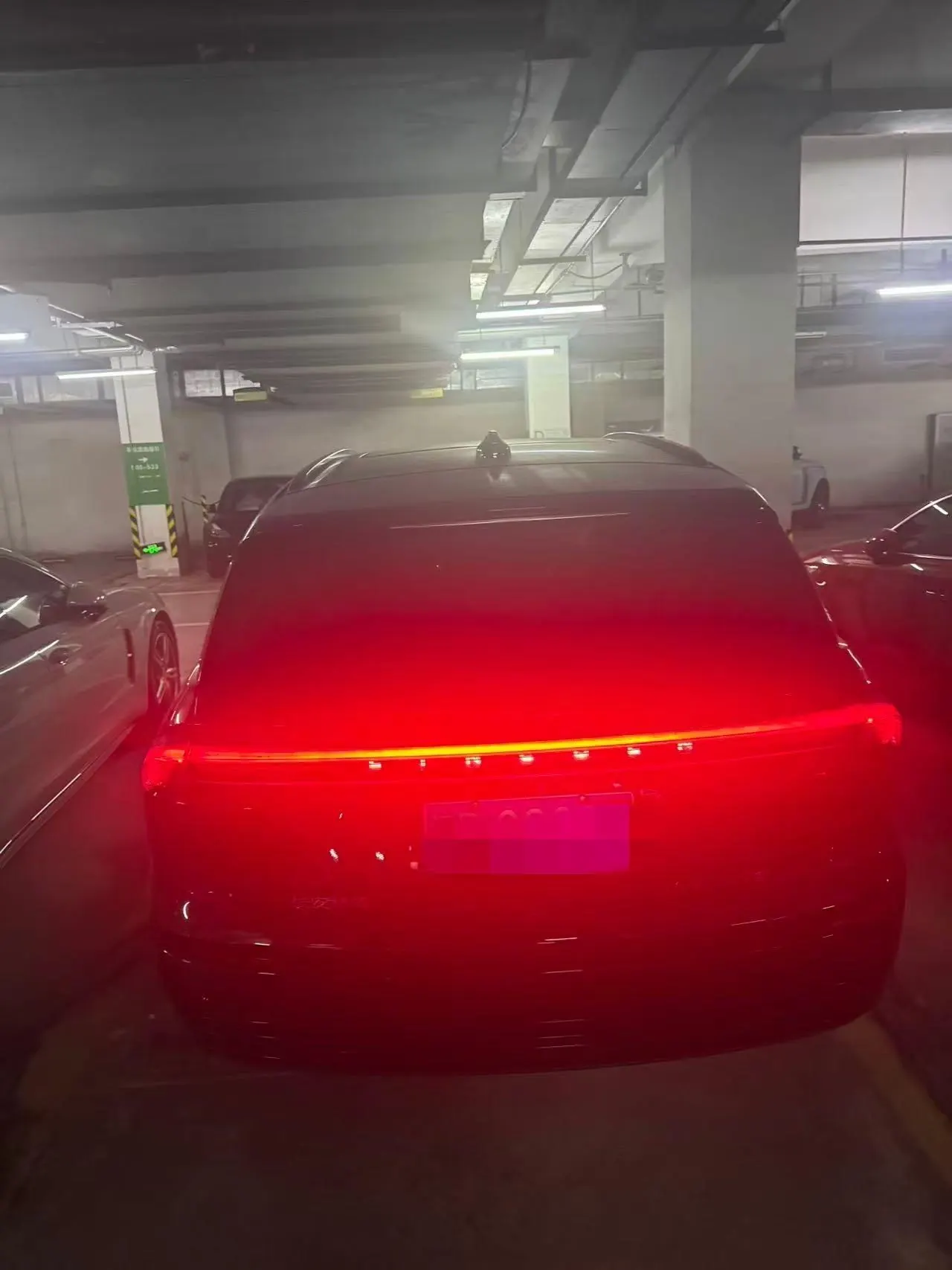 Lincoln 2025 Navigator 2.0T Stepless Four-wheel Drive Zunyi Hybrid Edition (Modified) Automatic Gear 2