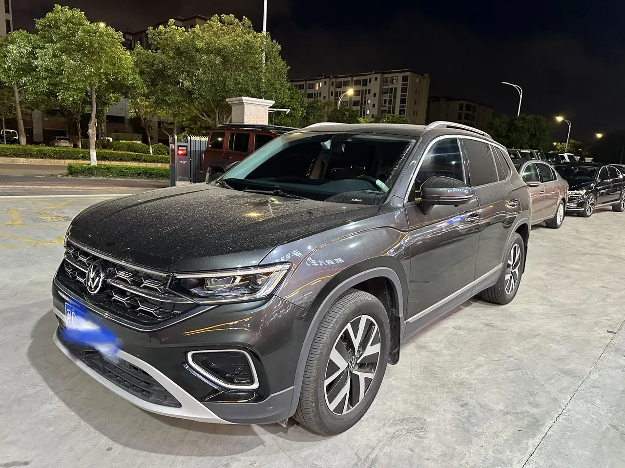 Open image lightbox: Volkswagen 2025 Tanyue 1.5TSI 300TSI All-Share Automatic Gear