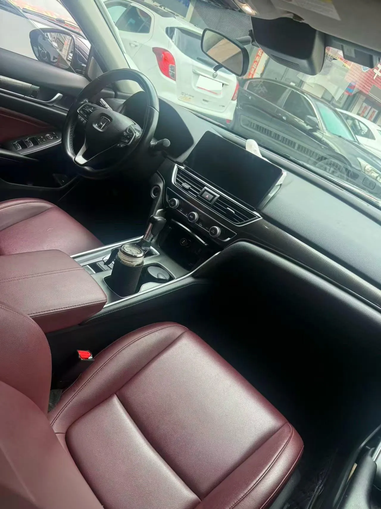 Honda 2022 10th Generation Accord 1.5T Stepless 260TURBO Magic Night Premium Edition Automatic Gear 2