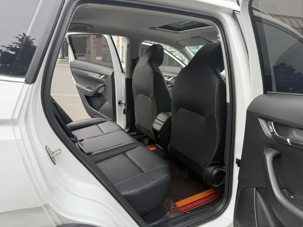 Skoda 2023 Komick 1.5 Comfortable Edition Automatic Gear 10