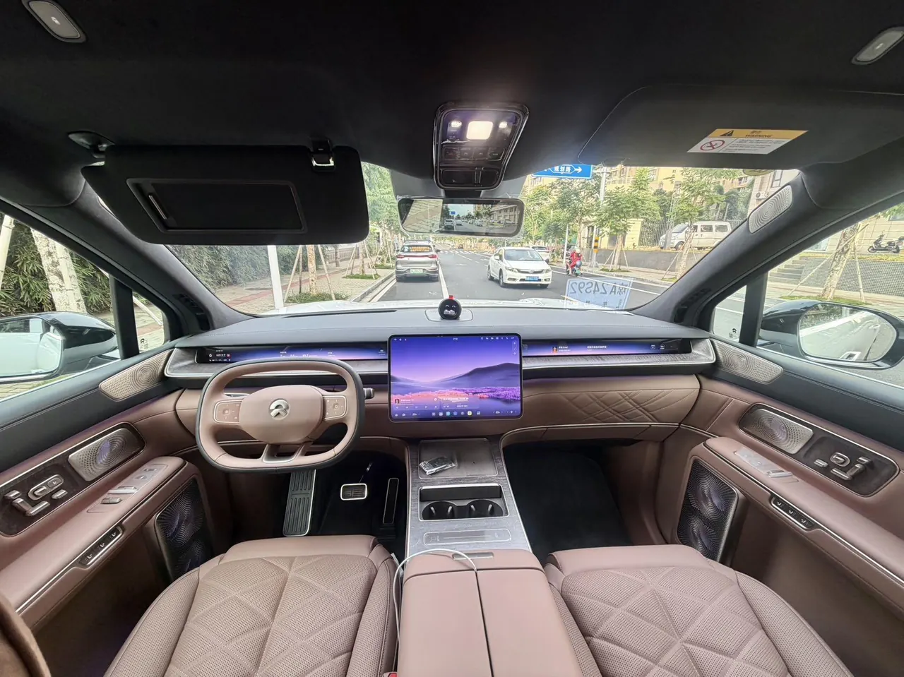 NIO 2026 ES 9 102kWh Executive Island Deluxe Automatic Gear 6