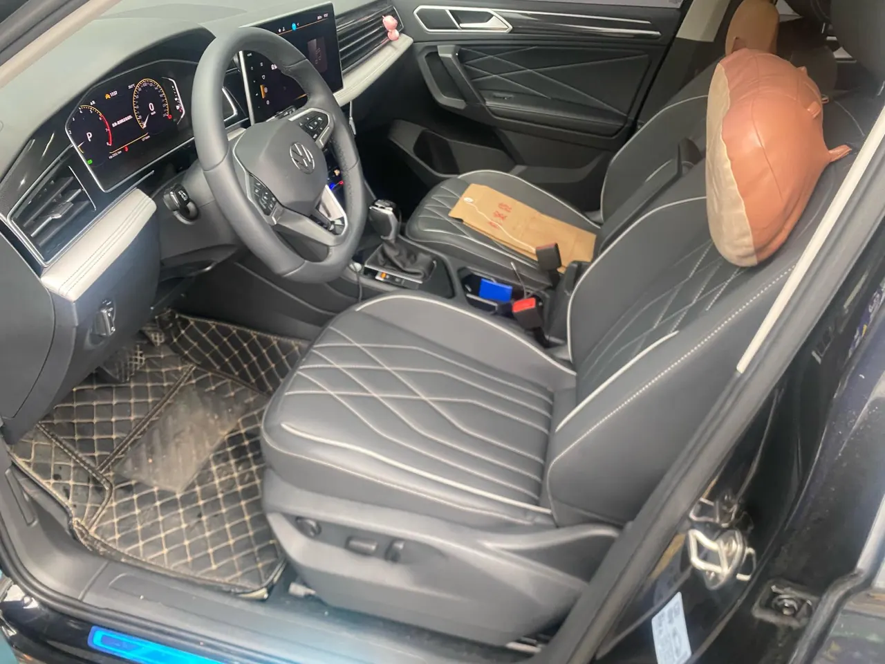 Volkswagen 2024 Tiguan L 1.5TSI 300TSI Two‑Wheel‑Drive Longteng Edition Automatic Transmission 2