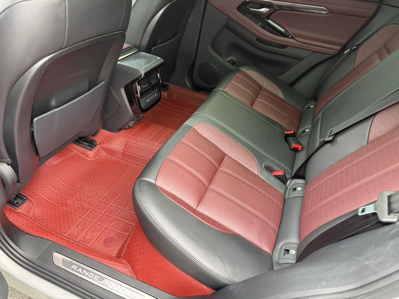 Land Rover 2022 Range Rover Aurora L 48V 2.0T 249PS R-Dynamic HSE Luxury Edition Automatic Gear 8