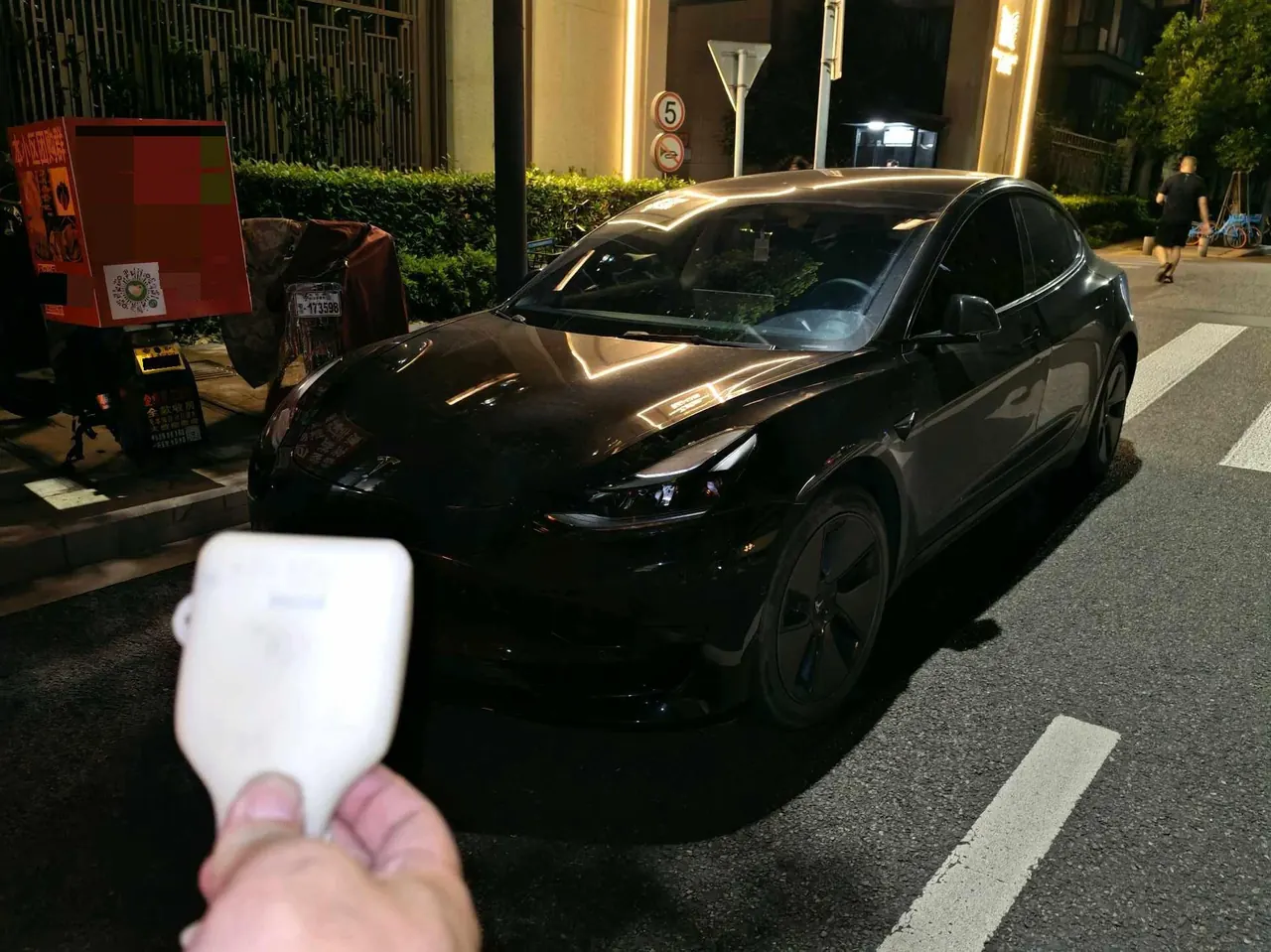 Tesla 2023 Model 3 Rejuvenation Edition Rear Wheel Drive Automatic Transmission - View 1