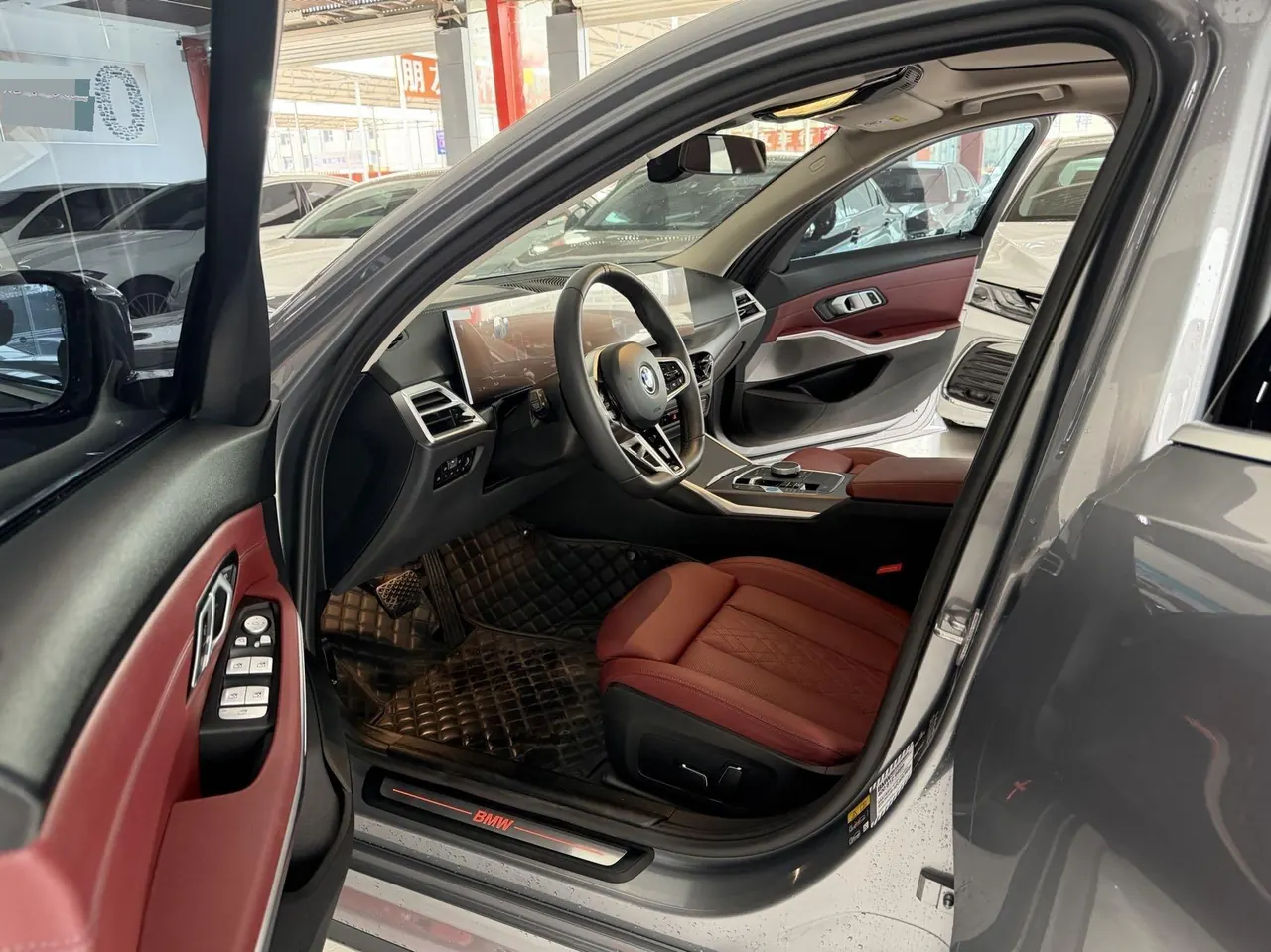 BMW 2025 i3 eDrive 35 L automatic gear 4