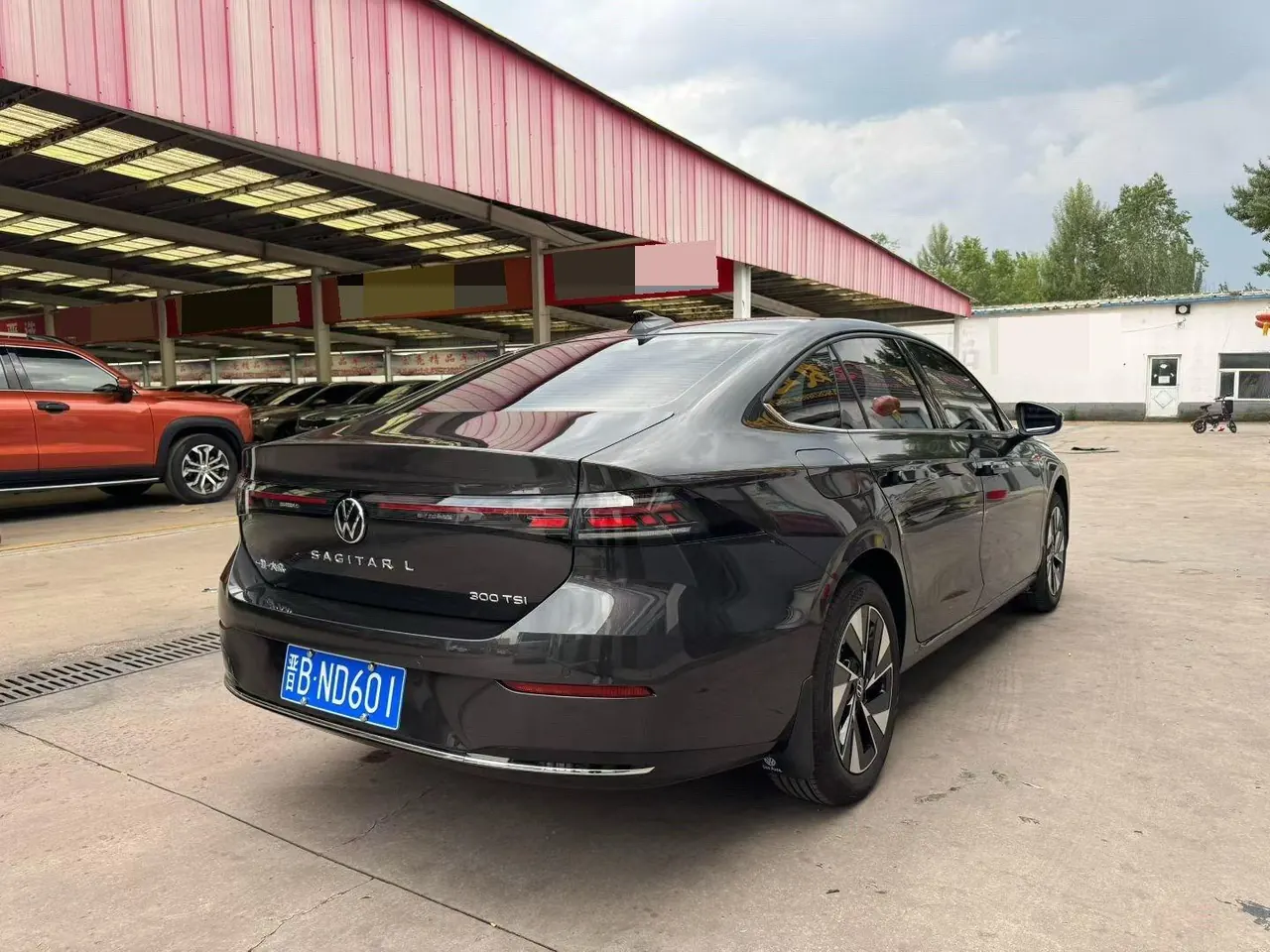 Volkswagen 2026 Sagittarius L 1.5TSI 300TSI Elite Automatic 4