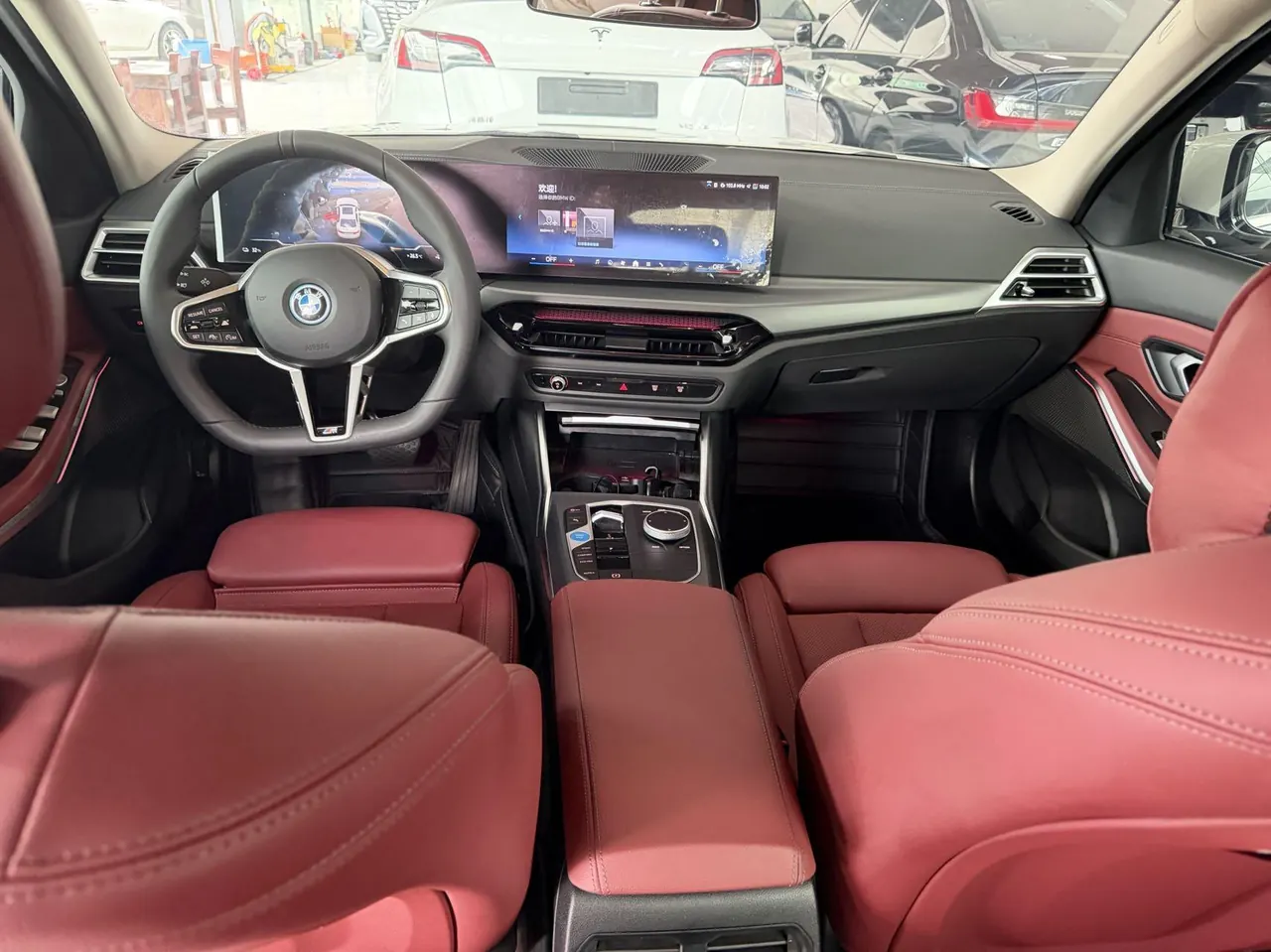 BMW 2025 i3 eDrive 35 L automatic gear 5