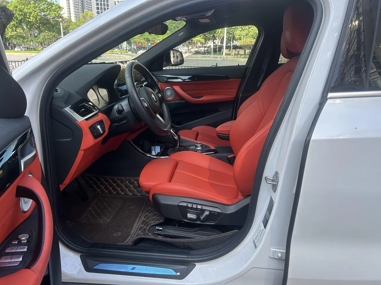 BMW 2021 X2 sDrive25i 2.0T M sports suit automatic gear 4