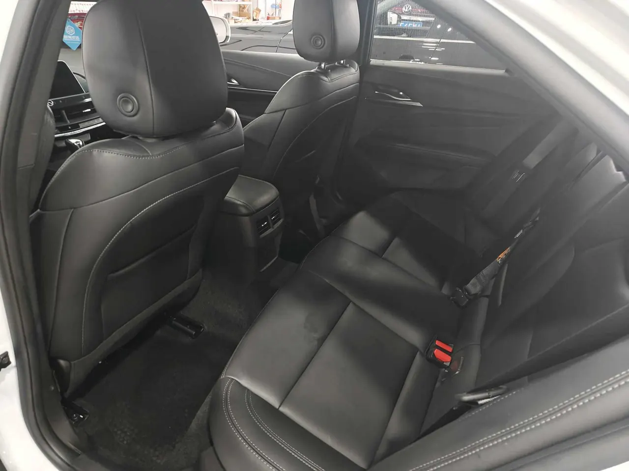 Cadillac 2022 CT4 2.0T 28T fashion automatic gear 6