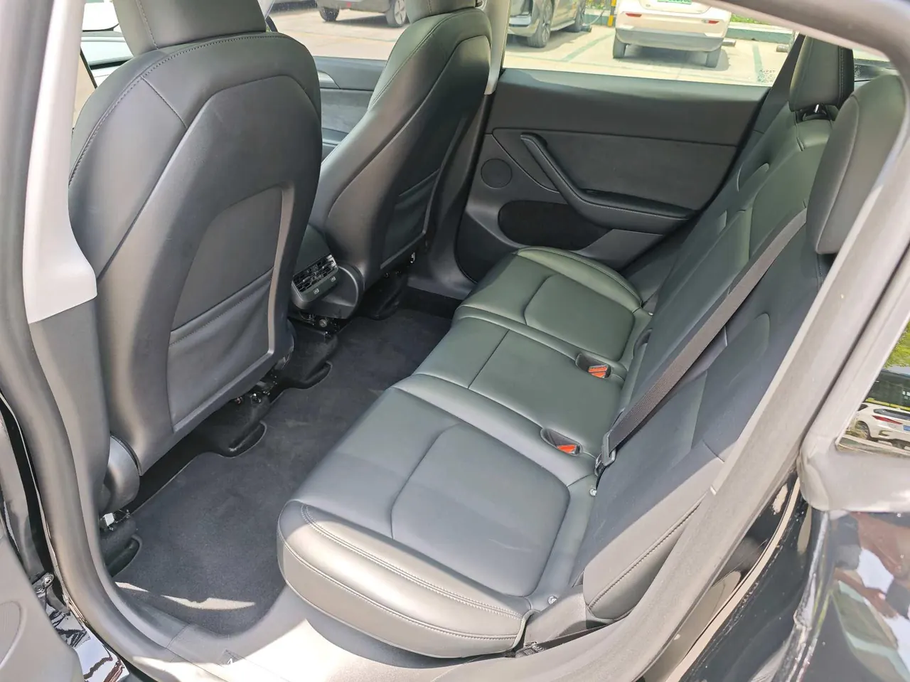 Tesla 2023 Model Y rear-wheel drive version automatic transmission 4