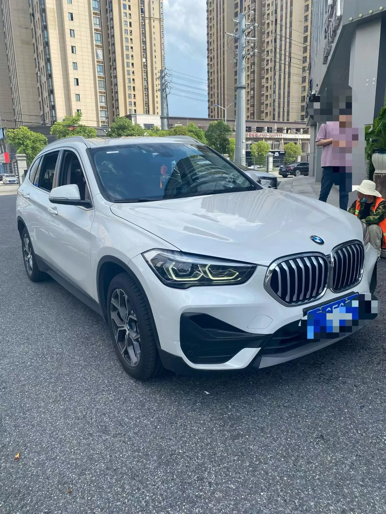 BMW 2022 X1 sDrive25Li 2.0T Leading Automatic Gear 2