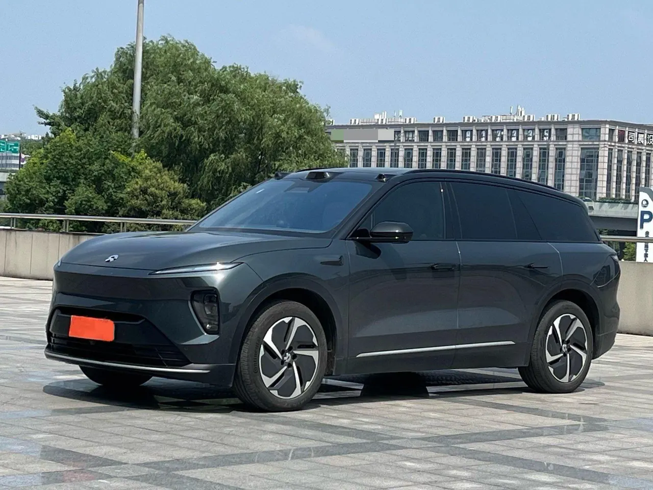 NIO 2023 ES 8 100kWh automatic gear - View 1