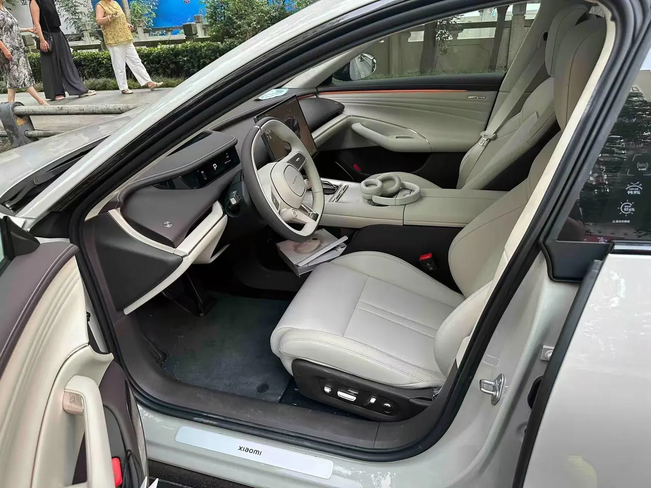 MI 2026 SU7 Standard Edition Automatic Gear 3