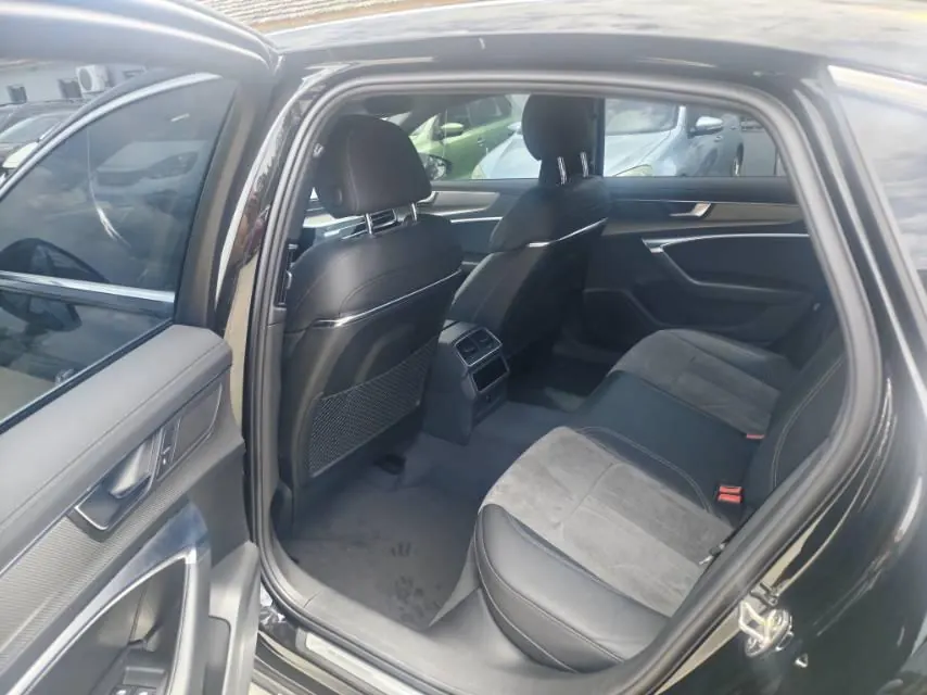 Audi 2021 A6L 2.0TFSI 45TFSI Selected Dynamic Automatic 4