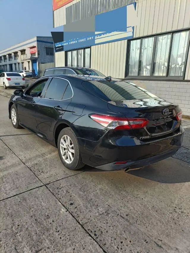 Toyota 2021 Camry 2.0E Stepless Elite Edition Automatic Gear 7