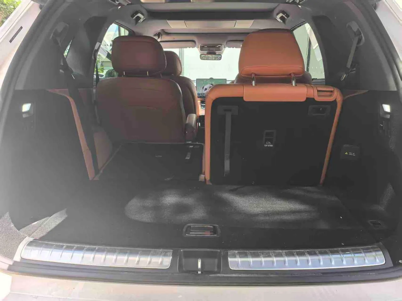 AITO 2026 AITO M7 extended range Ultra 4-wheel drive version 6 seats (192-line laser Radar) automatic gear 4