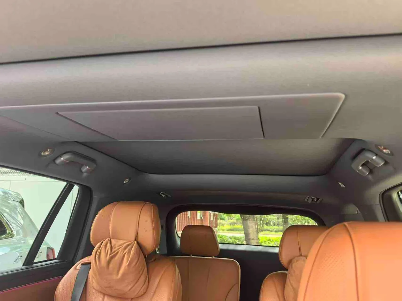 AITO 2026 AITO M7 extended range Ultra 4-wheel drive version 6 seats (192-line laser Radar) automatic gear 5