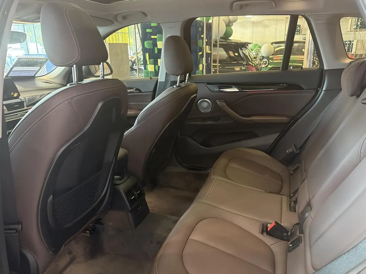 BMW 2021 X1 xDrive25Li 2.0T exclusive automatic gear 4