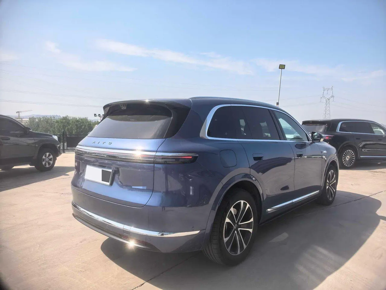 AITO 2026 AITO M7 extended range Ultra 4-wheel drive version 5 (192-line laser Radar) automatic gear 4