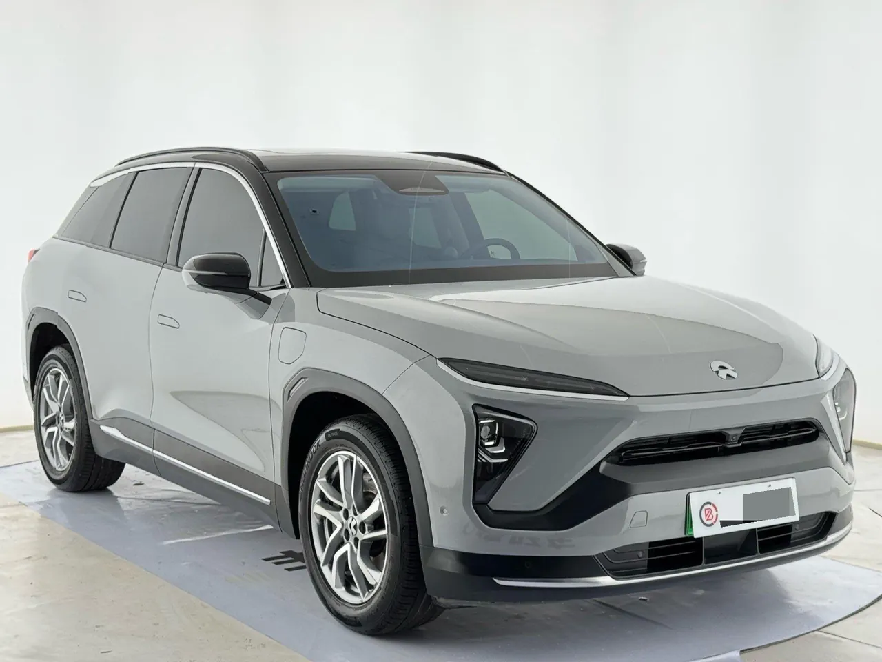 NIO 2020 ES 6 420KM Sports Edition Automatic Gear 3
