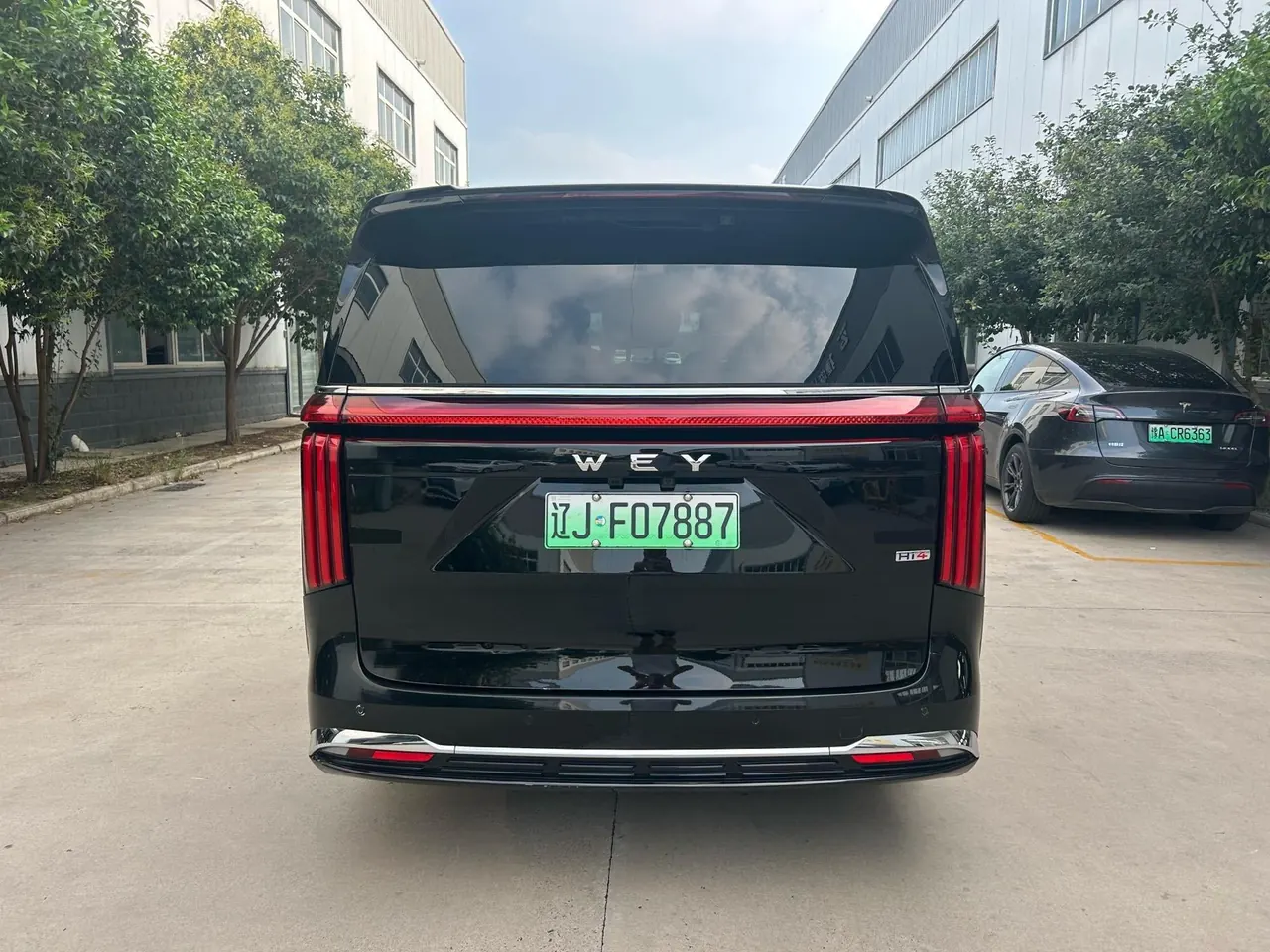 WEY 2025 VV7 Hi4 1.5T Four-Wheel-Drive Automatic Model 5