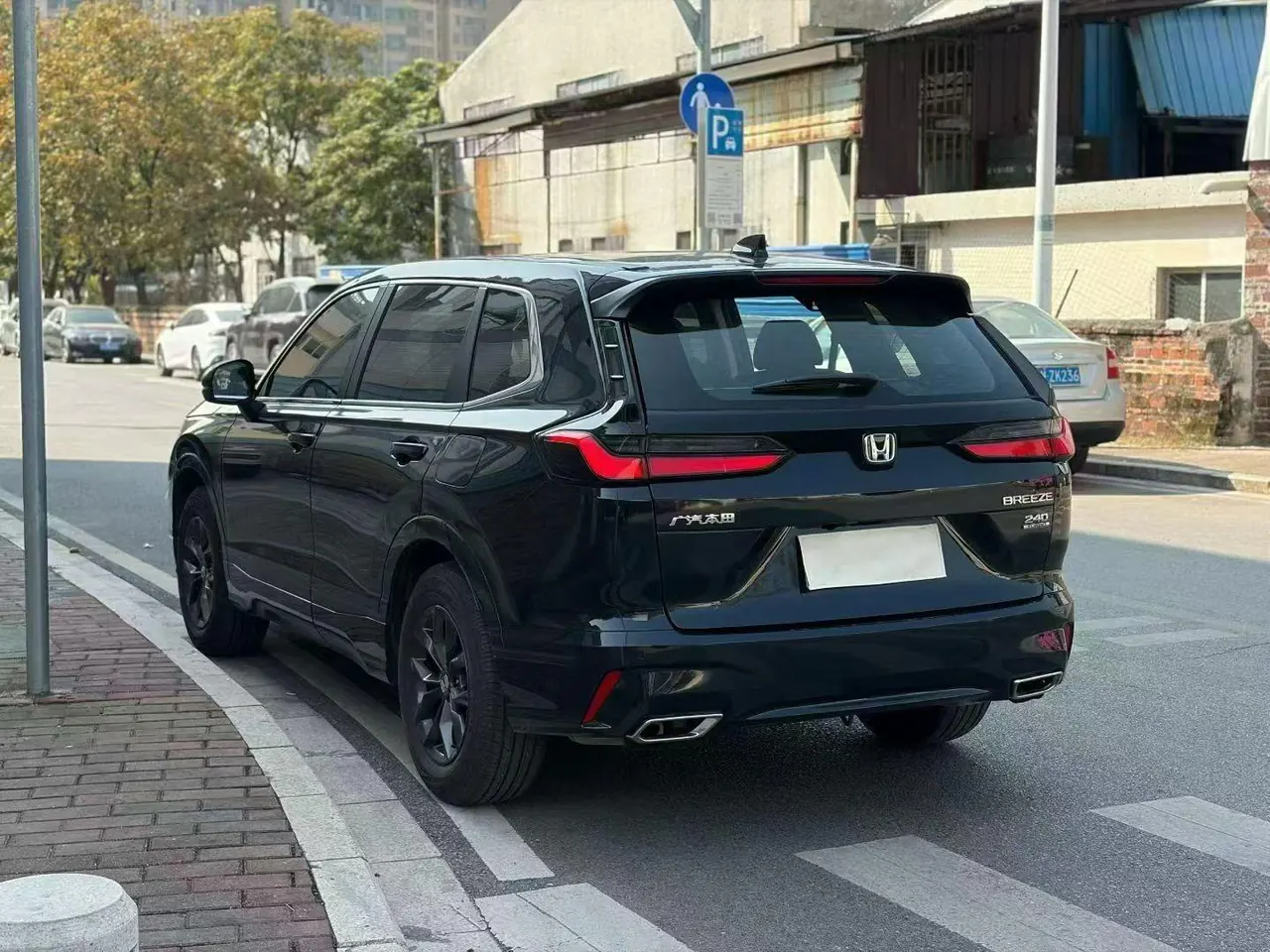 Honda 2025 Hao Ying 1.5T Stepless 240TURBO Two-Drive Deluxe Edition 5-seat Automatic Gear 3