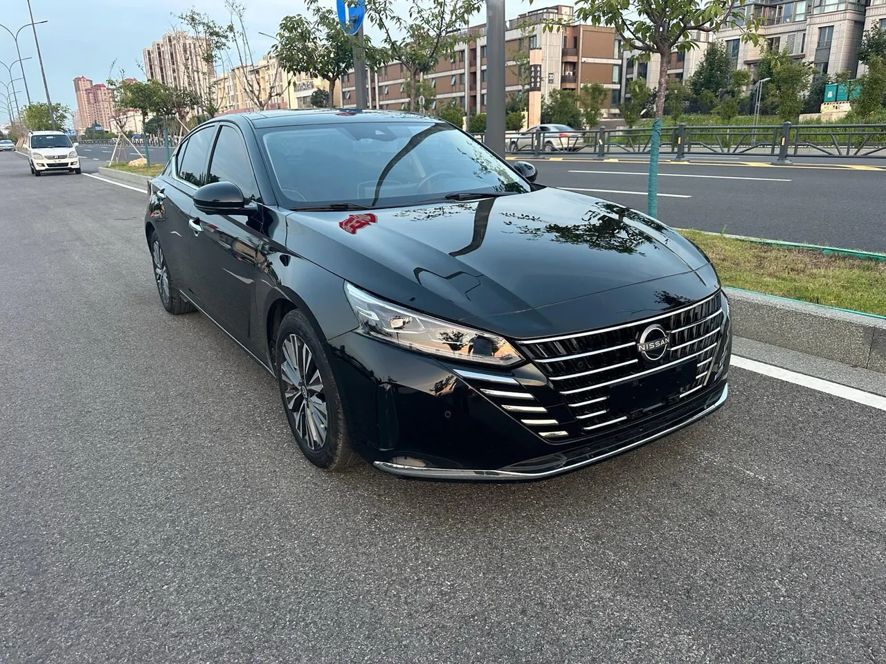Nissan 2022 Teana 2.0 stepless XL-Upr premium version automatic gear 2