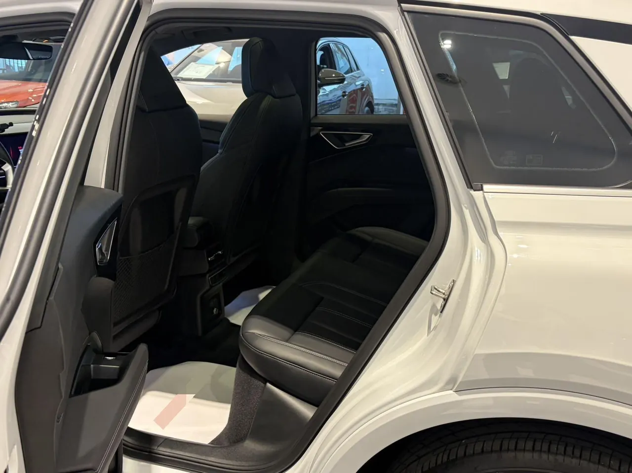 Audi 2024 Q4 e-tron 40 Creation Edition Automatic Gear 6