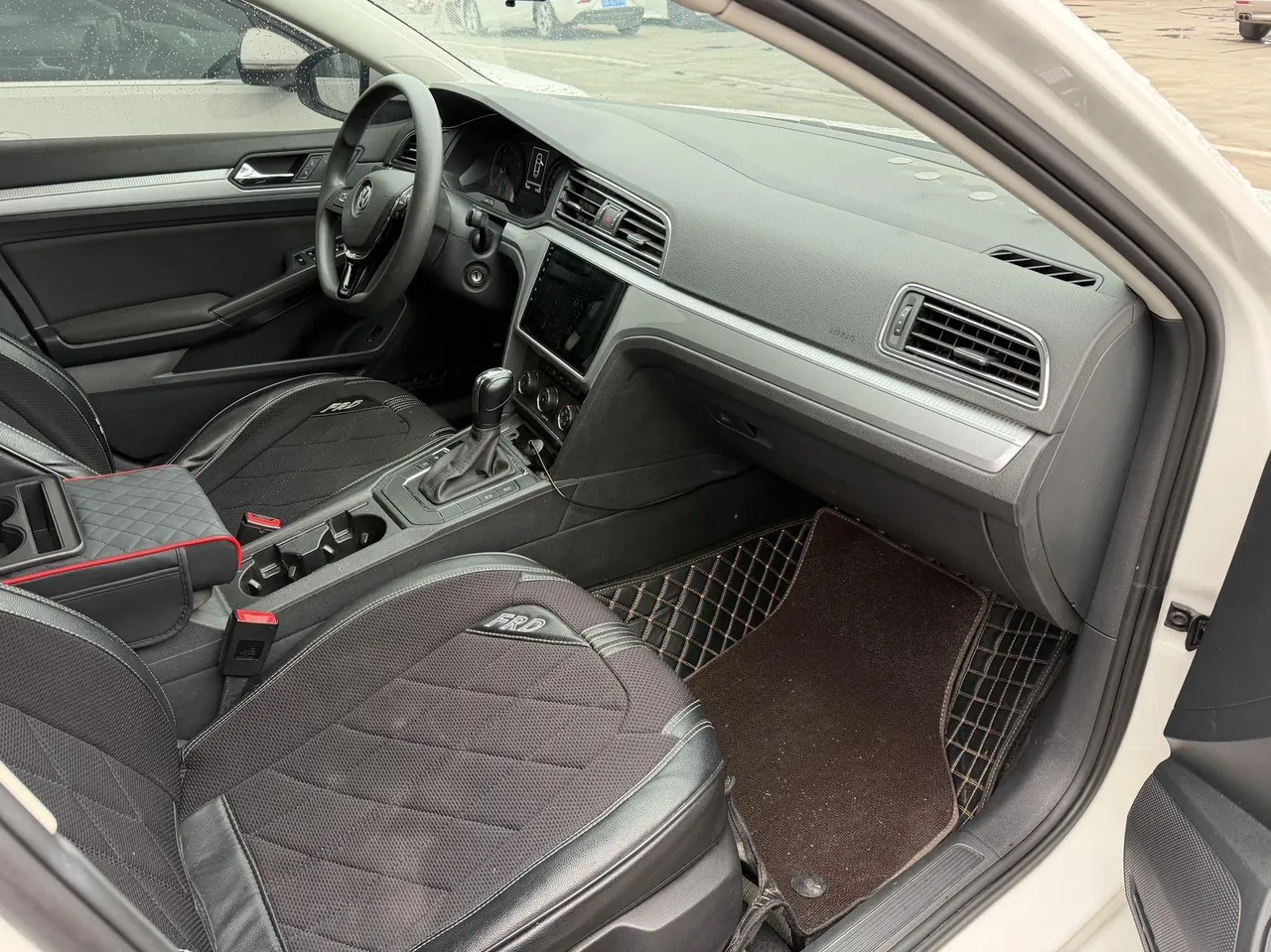 Volkswagen 2021 Ling Du 1.4TSI 230TSI Fashion Edition Automatic Gear 9