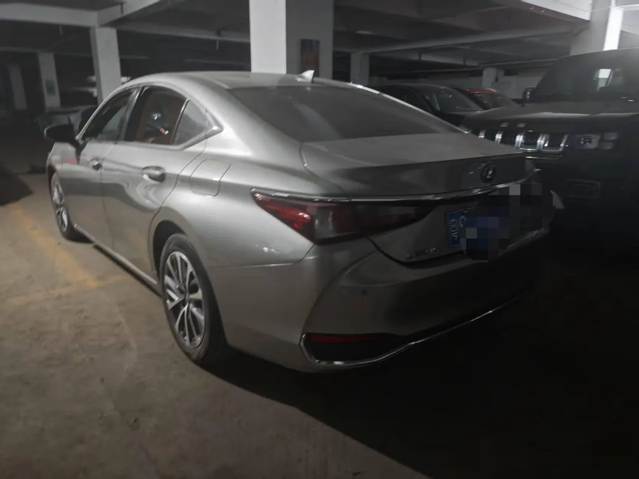 Lexus ES (Imported) 2022 ES200 2.0 Stepless Deluxe Edition Automatic Gear 3
