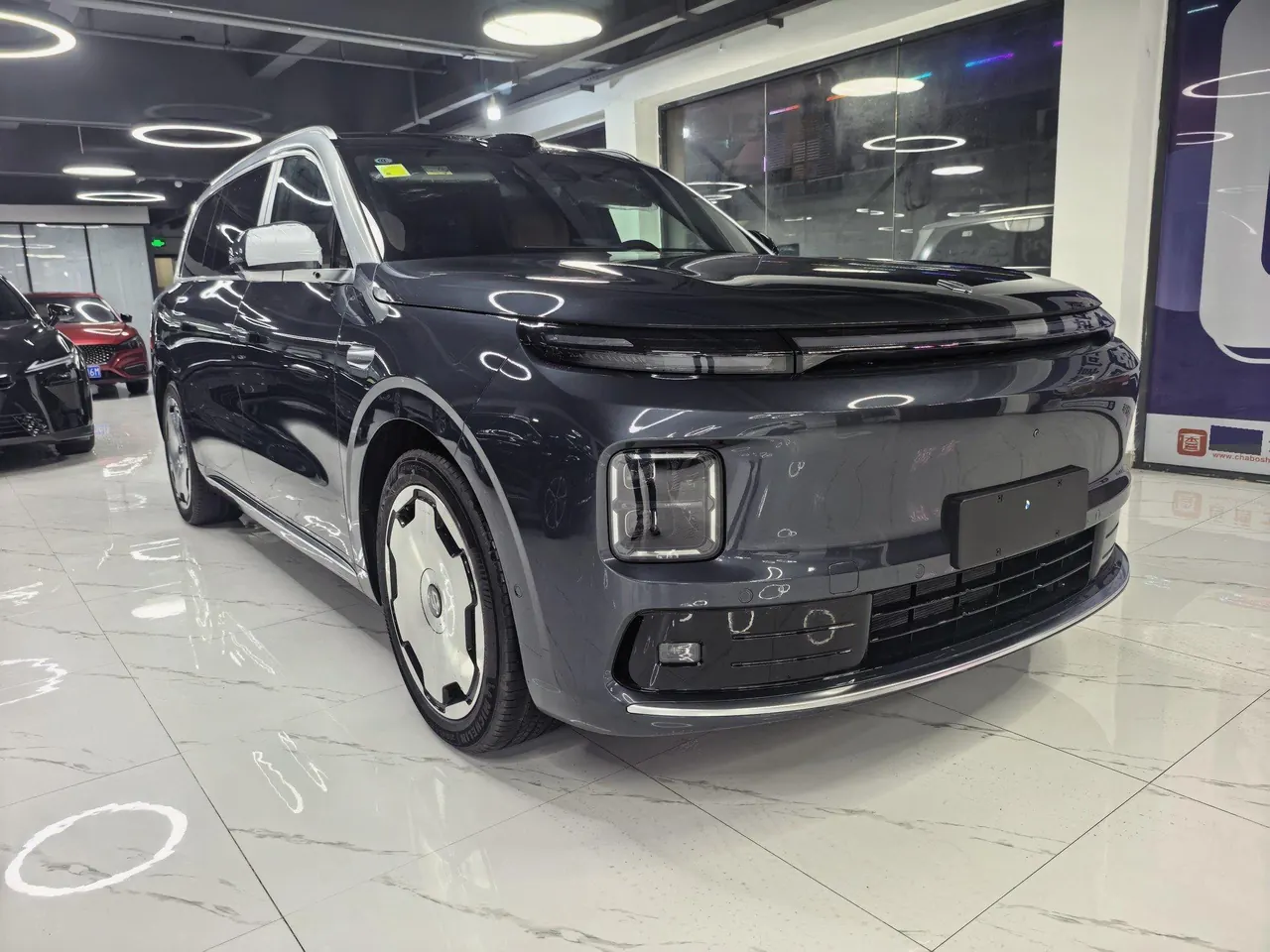 Leapmotor 2026 D 19 500 Zhizun Edition 7-seat Automatic Gear 3