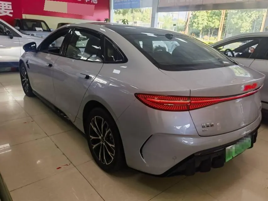 BYD 2025 Seal 510 Zhihang Edition Automatic Gear 3