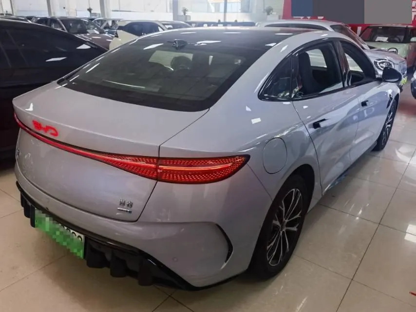 BYD 2025 Seal 510 Zhihang Edition Automatic Gear 4