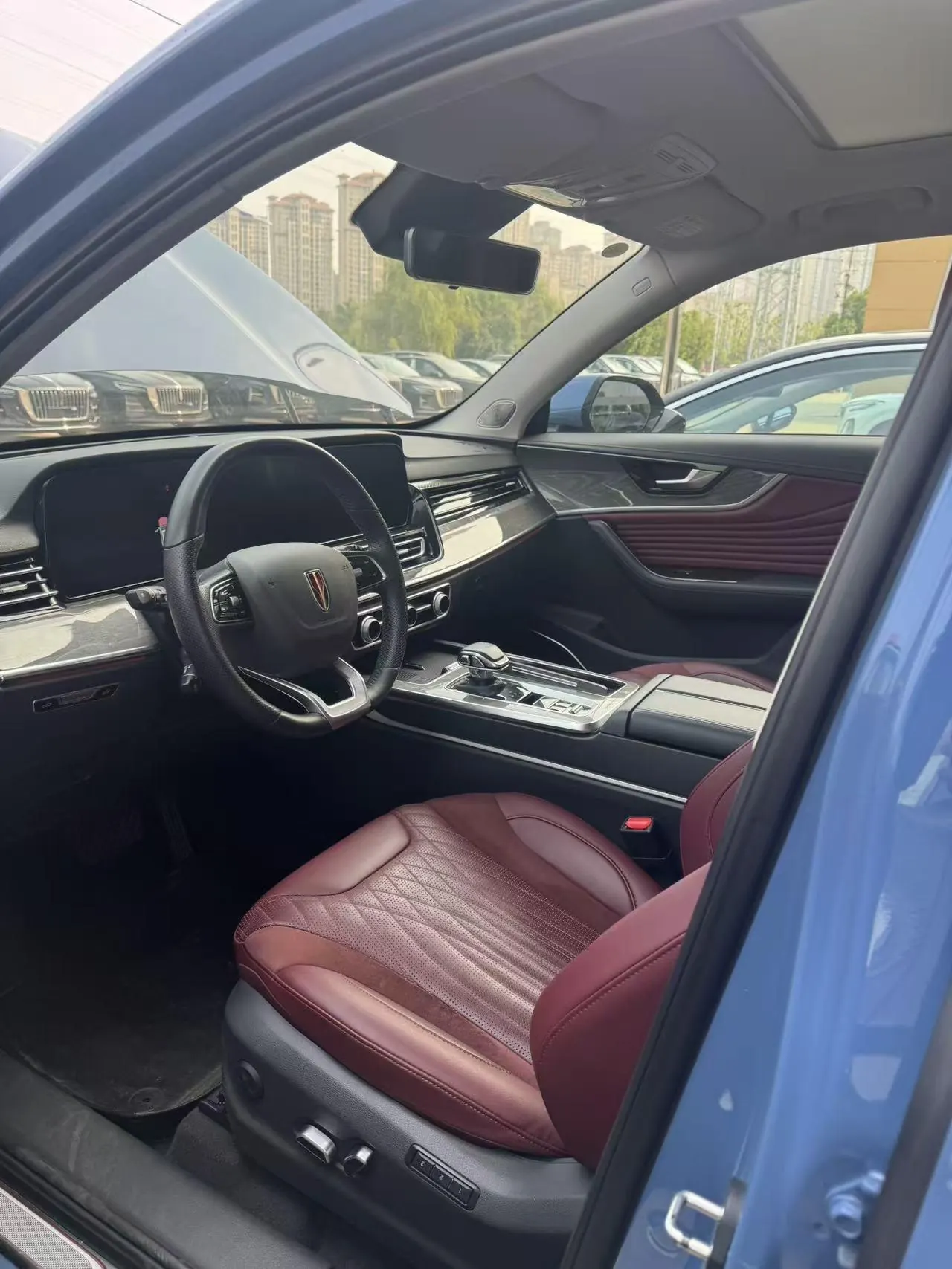 HongQi 2023 HS5 2.0T 4-wheel drive flag enjoy Pro version automatic gear 3