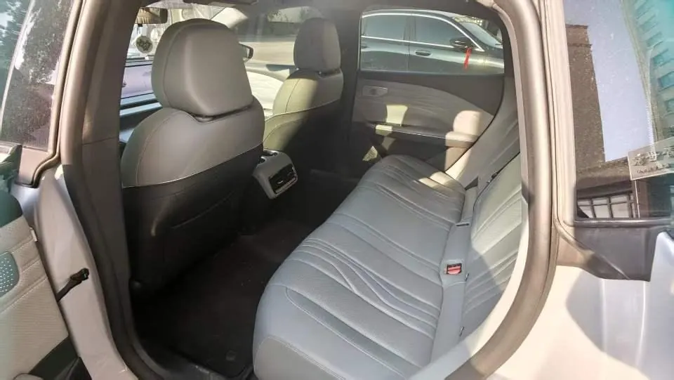 Geely Galaxy 2024 E 8 550km PRO automatic gear 6