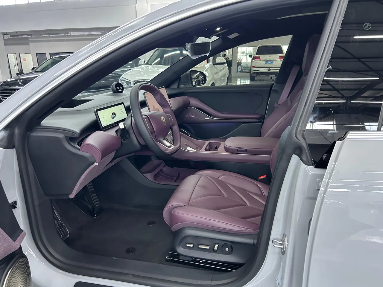 NIO 2025 ET5T 75kWh Touring automatic 4