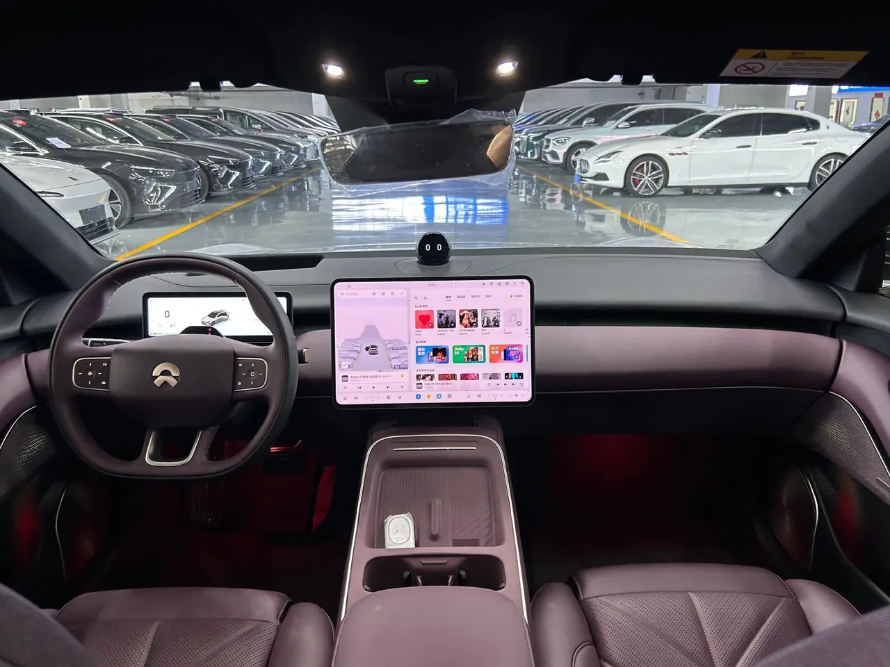 NIO 2025 ET5T 75kWh Touring automatic 5
