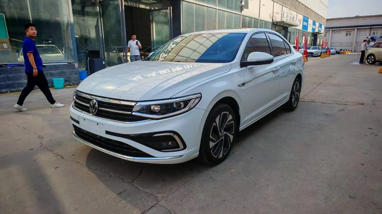 Открыть галерею: Volkswagen 2023 Bora 1.4TSI 280TSI Zunxing Edition Automatic Gear
