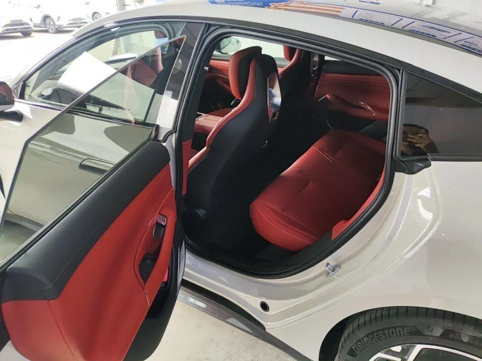 MI 2026 SU7 Standard Edition Automatic Gear 5
