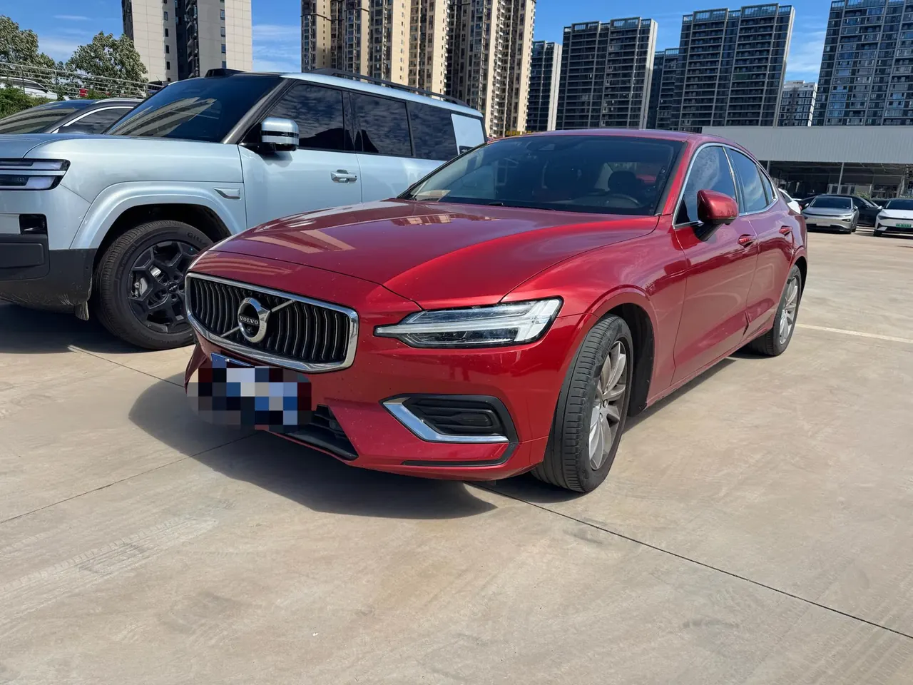 Volvo 2021 S60 2.0T T3 Zhixing Deluxe Edition Automatic Gear - View 1