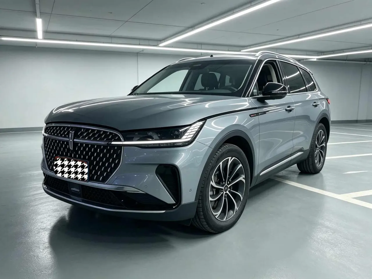 Open image lightbox: Lincoln 2023 Voyager 2.0T 4-wheel drive exclusive automatic gear