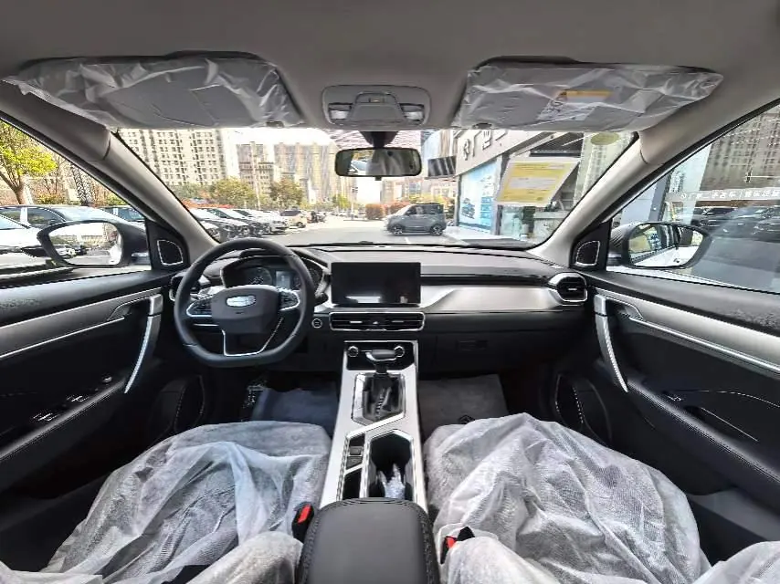 Geely 2025 Binyue 1.5 Stepless Super Edition Automatic Gear 4